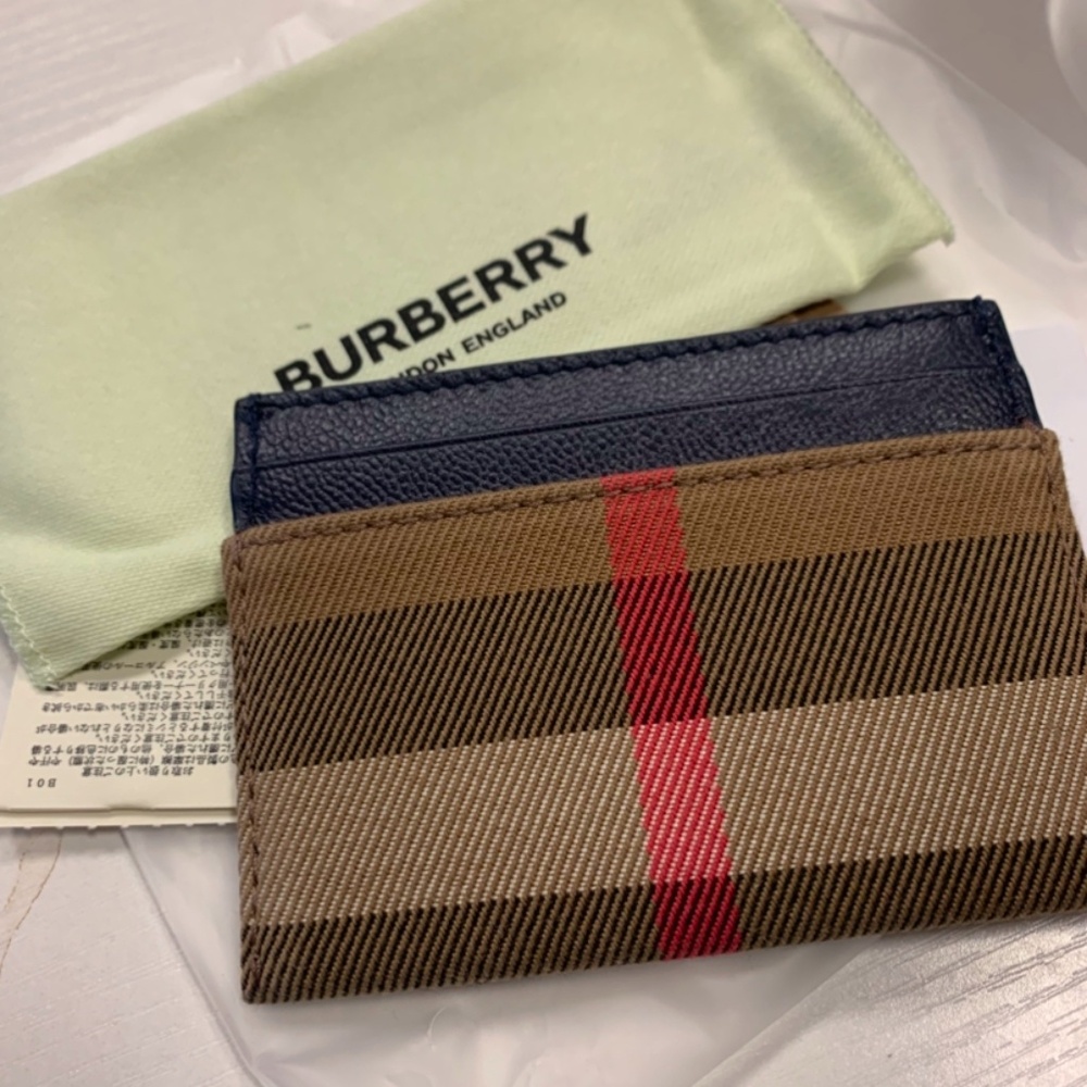 $260 NWT Burberry Card Holder- Dark Canvas Navy Leather